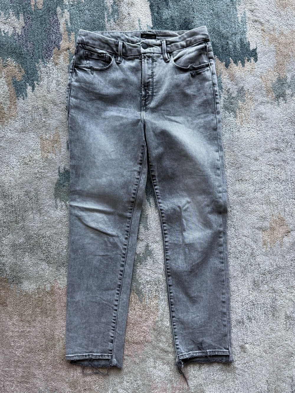 Good American Straight Leg Gray Jean